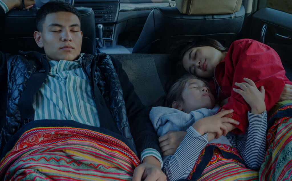 キャンプで車中泊を始める前にチェック！必要な準備と知識まとめ