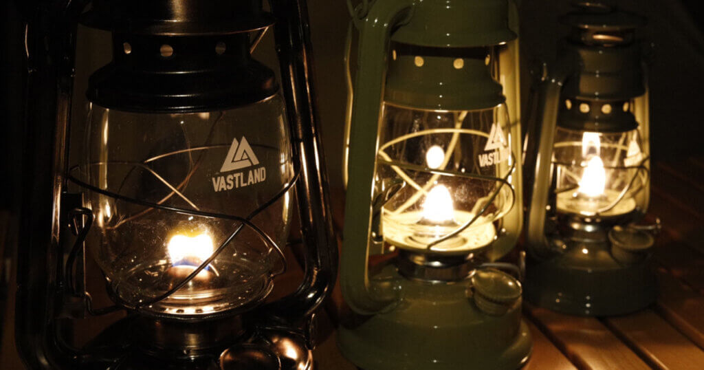 VASTLANDの新商品「オイルランタン」の特徴をご紹介！